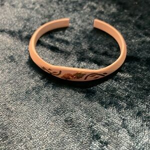 Black Hills Gold White Bracelet